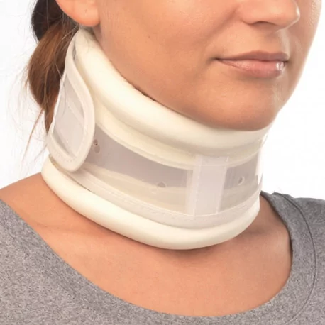 PROTETIKA GOLIER z polyetylénu 1ks 