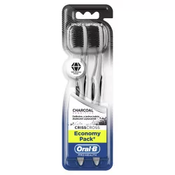 Oral-B kefka 3D White Charcoal sensitive 2 ks