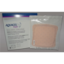 AQUACEL Krytie na rany Ag Foam Hydrofiber adhezívne so striebrom, 21x21 cm, 1x5 ks